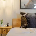 Wonder - Old Town Centre I Cheap Carpark Nearby I Balcony بوخارست