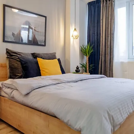 Wonder - Old Town Centre *