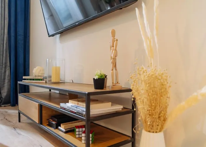Wonder - Old Town Centre Apartment *