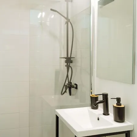 Апартаменты Wonder - Old Town Centre I Cheap Carpark Nearby I Balcony